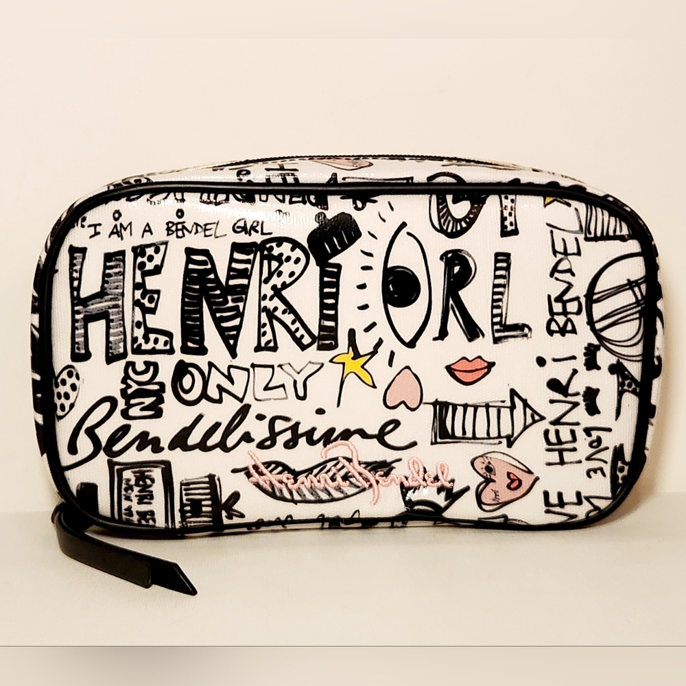 Henri bendel travel jewelry case graffiti print